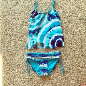 Blue tie-dye tankini set